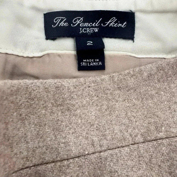 J Crew Beige Wool Blend The Pencil Skirt Size 2 Neutral Tan Holiday - Picture 3 of 5